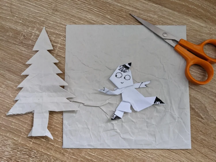 Crumples and the tree