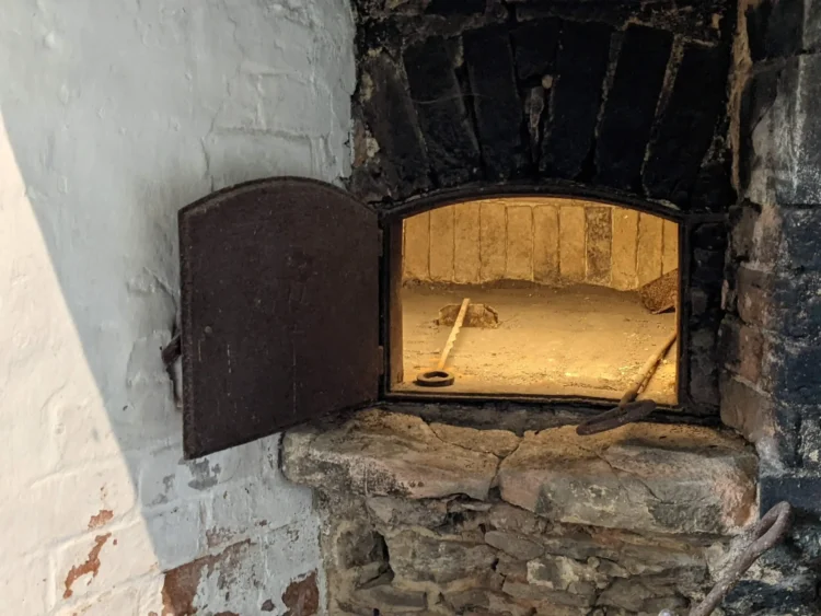 bread oven at kelmscott manor william morris